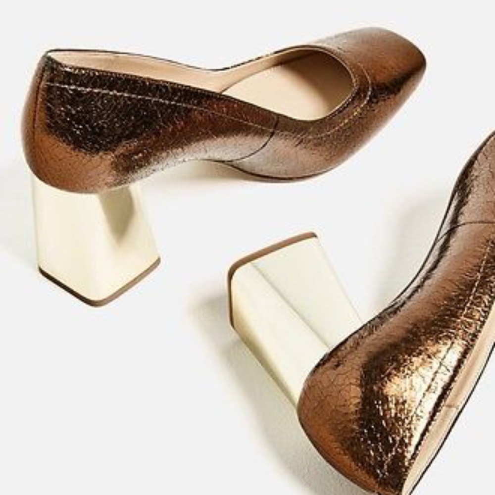 Zara Cracked Gold Leather Pumps Size 5